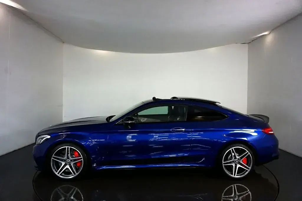 Used Mercedes C63 AMG Premium 510 HP (375 kW) 2017 Brilliant blue metallic Coupe
