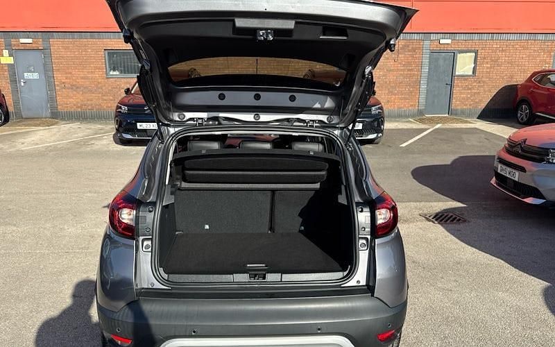 Usado Renault Captur GT-Line 90 HP (66 kW) 2019 Other SUV