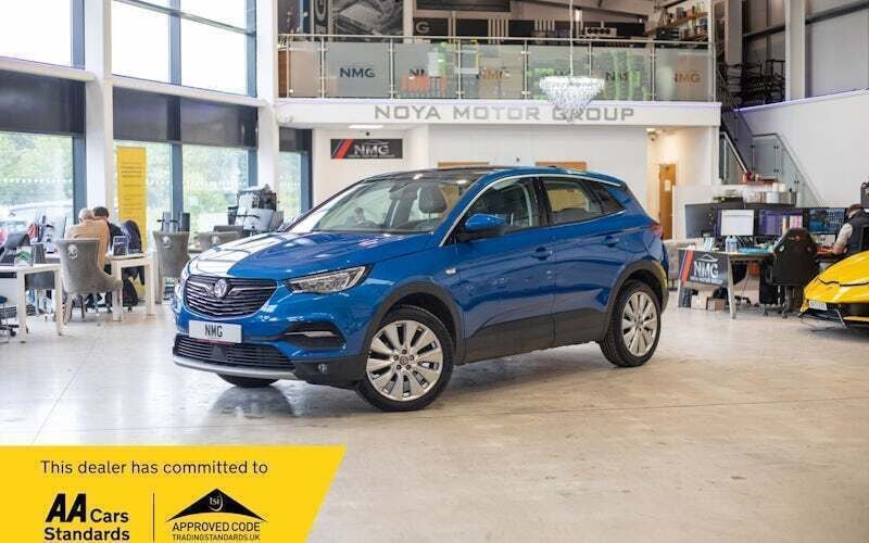 Blue Used 2020 Vauxhall Grandland X Elite SUV | £14,249 (Fair price) - Image 1/4