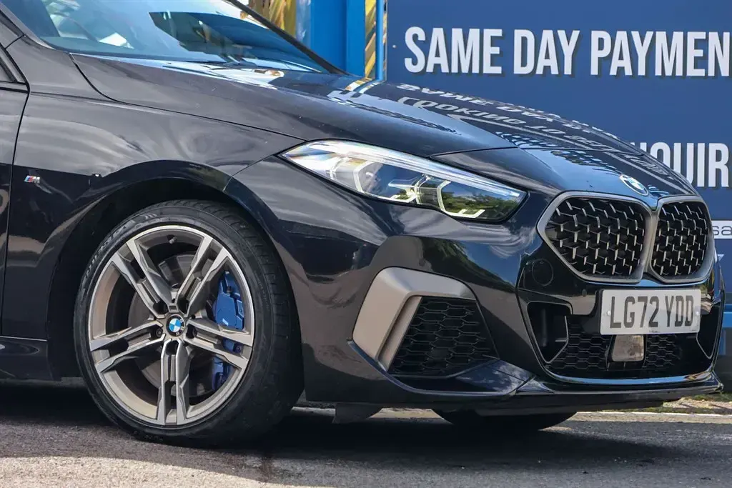 Used BMW M235 Comfort Edition 306 HP (225 kW) 2022 Black sapphire metallic paint Coupe