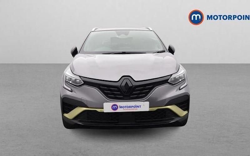Used Renault Captur Engineered 143 HP (105 kW) 2024 Grey/black SUV