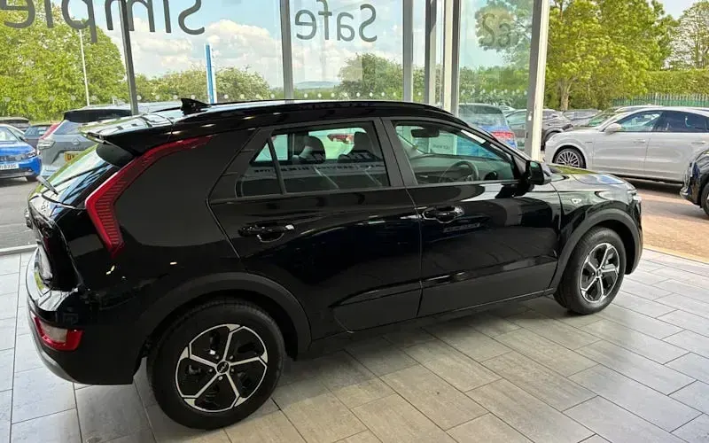 Neu Kia Niro 137 PS (100 kW) 2025 SUV