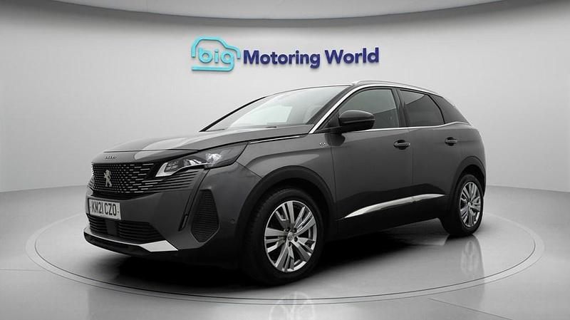 Used Peugeot 3008 GT 130 HP (95 kW) 2021 Grey SUV