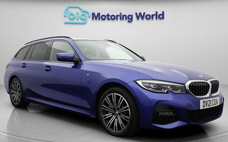 Used 2021 BMW 330e M Sport Estate | £20,800 (Fair price) - Image 1/4