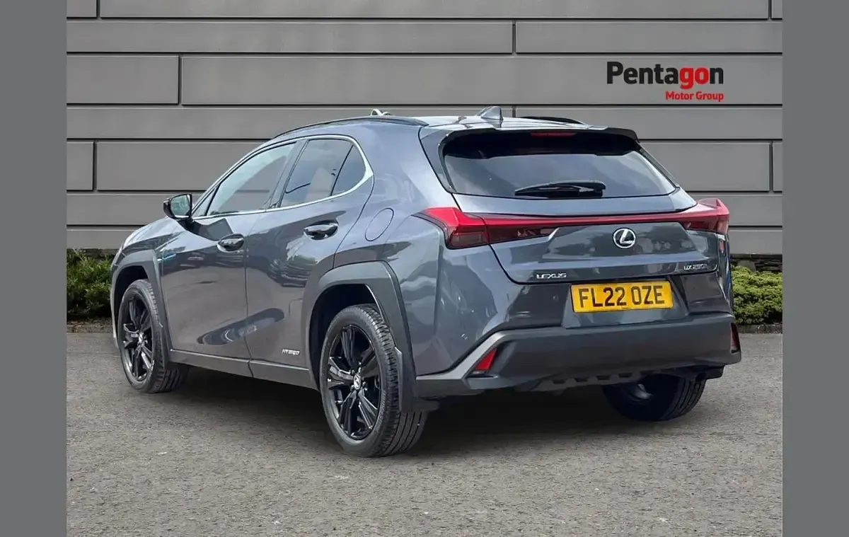 Used Lexus UX 250h 180 HP (132 kW) 2022 Grey SUV