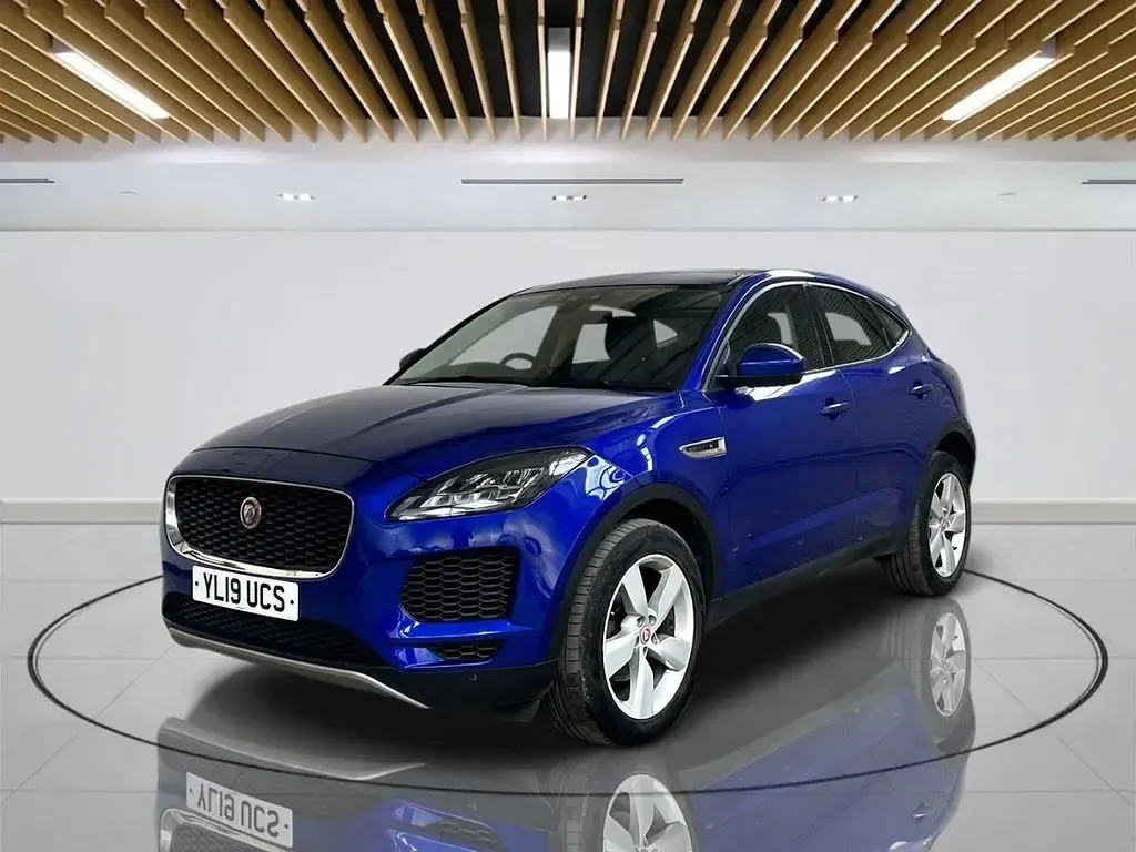 Używany Jaguar E-Pace S 150 KM (110 kW) 2019 Niebieski SUV