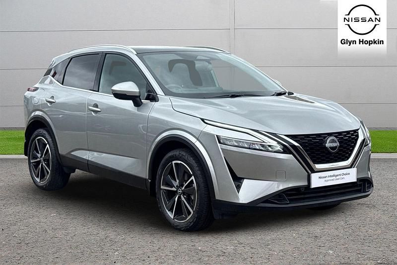 Silver Used 2023 Nissan Qashqai Tekna SUV | £24,262 (Expensive) - Image 1/4