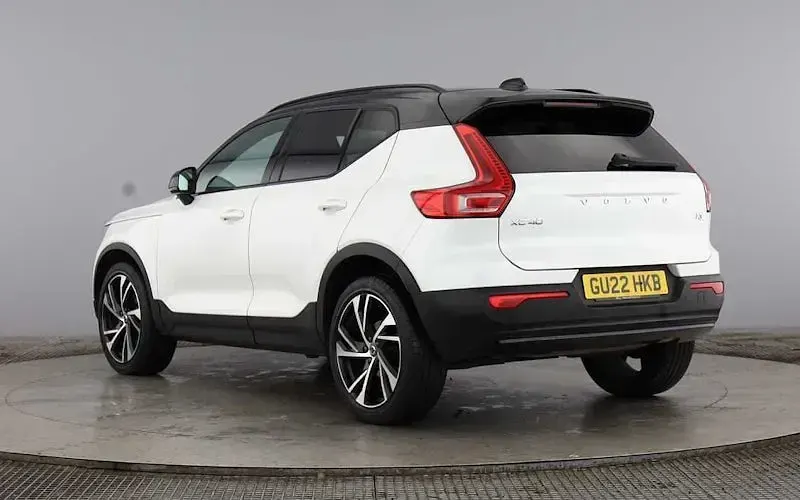 Second-hand Volvo XC40 R-Design Pro 163 CP (119 kW) 2021 SUV