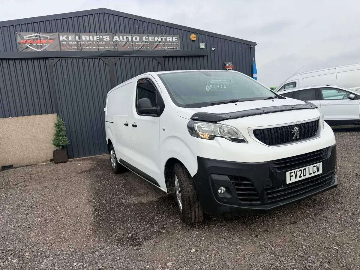 Used Peugeot Expert 120 HP (88 kW) 2020 White Van