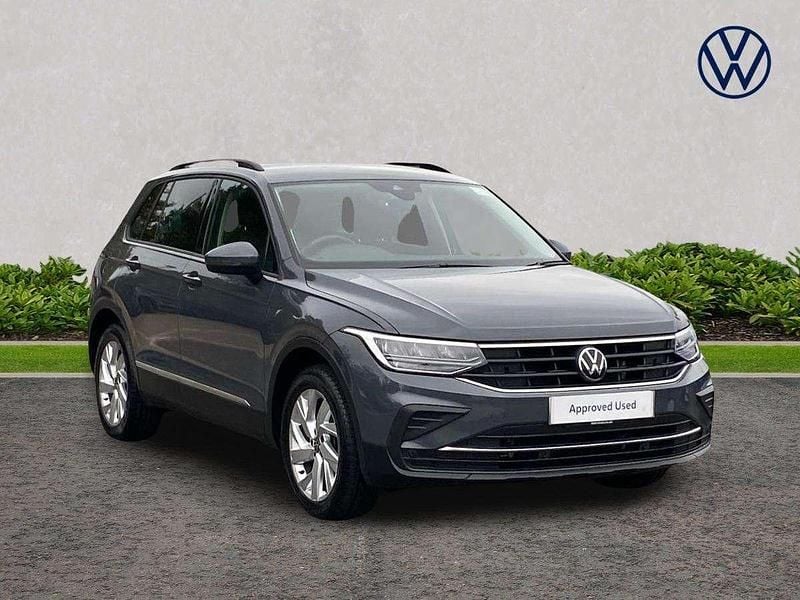 Grey Used 2022 VW Tiguan Life SUV | £20,790 (Fair price) - Image 1/4