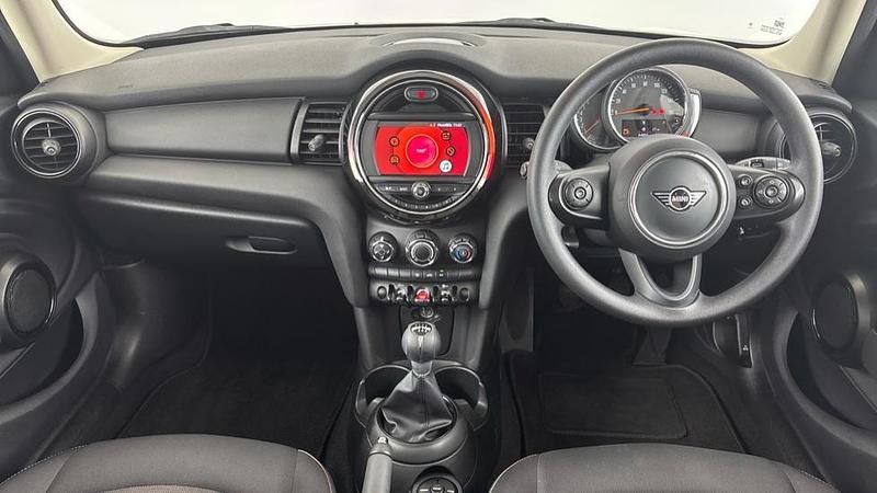 Image 4/4