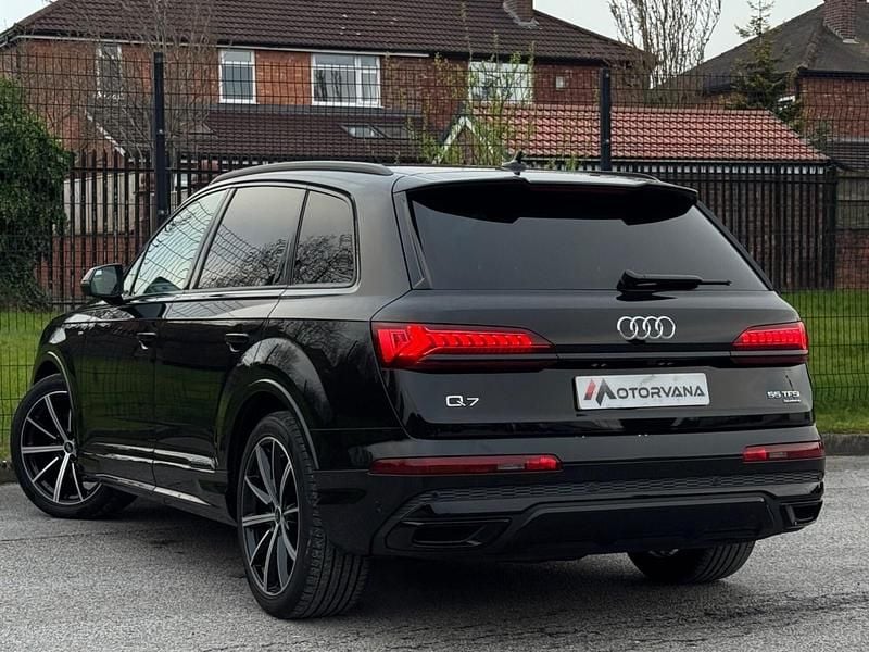 Used Audi Q7 S-Line 340 HP (250 kW) 2024 Black SUV