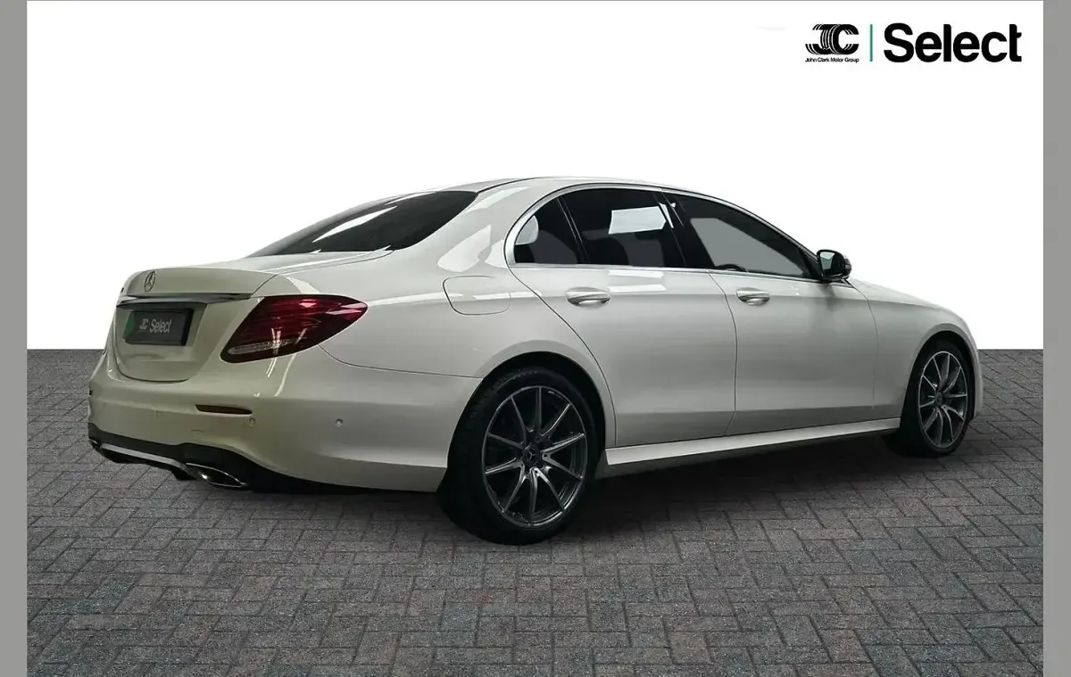 Used Mercedes E350 AMG line 281 HP (206 kW) 2020 White Sedan