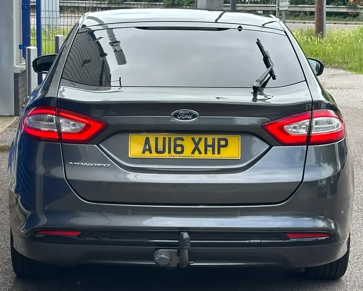 Used Ford Mondeo Titanium 150 HP (110 kW) 2016 Grey Hatchback