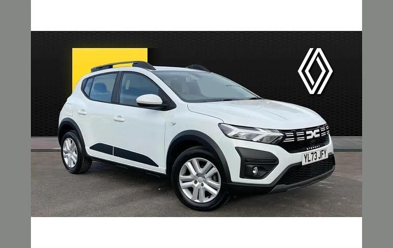 Used Dacia Sandero Expression 90 HP (66 kW) 2023 White SUV