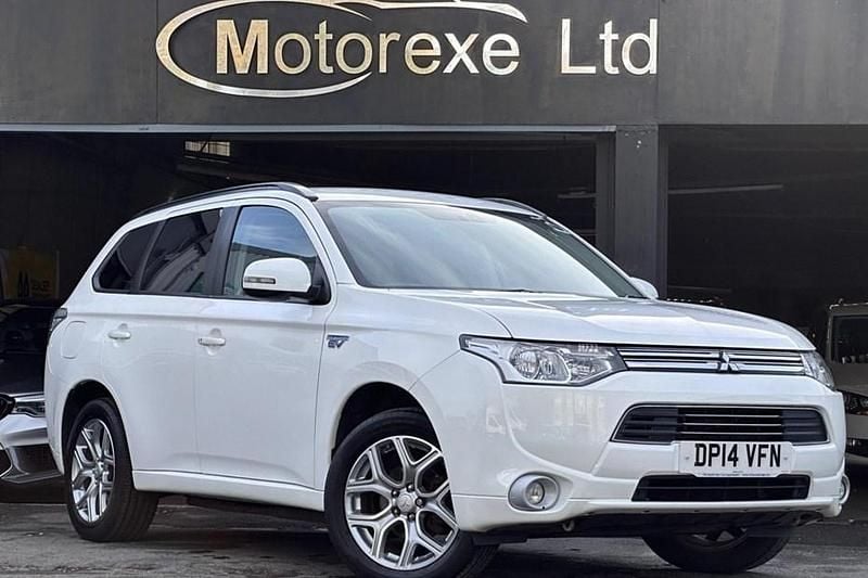 Used 2014 Mitsubishi Outlander P-HEV | £7,250 (Good price) - Image 1/1