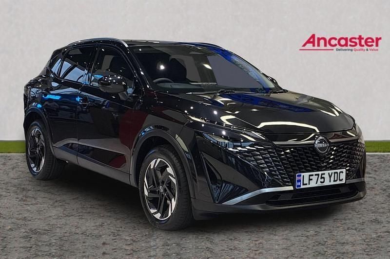 New Nissan Qashqai N-Connecta 2025 Pearl  black SUV