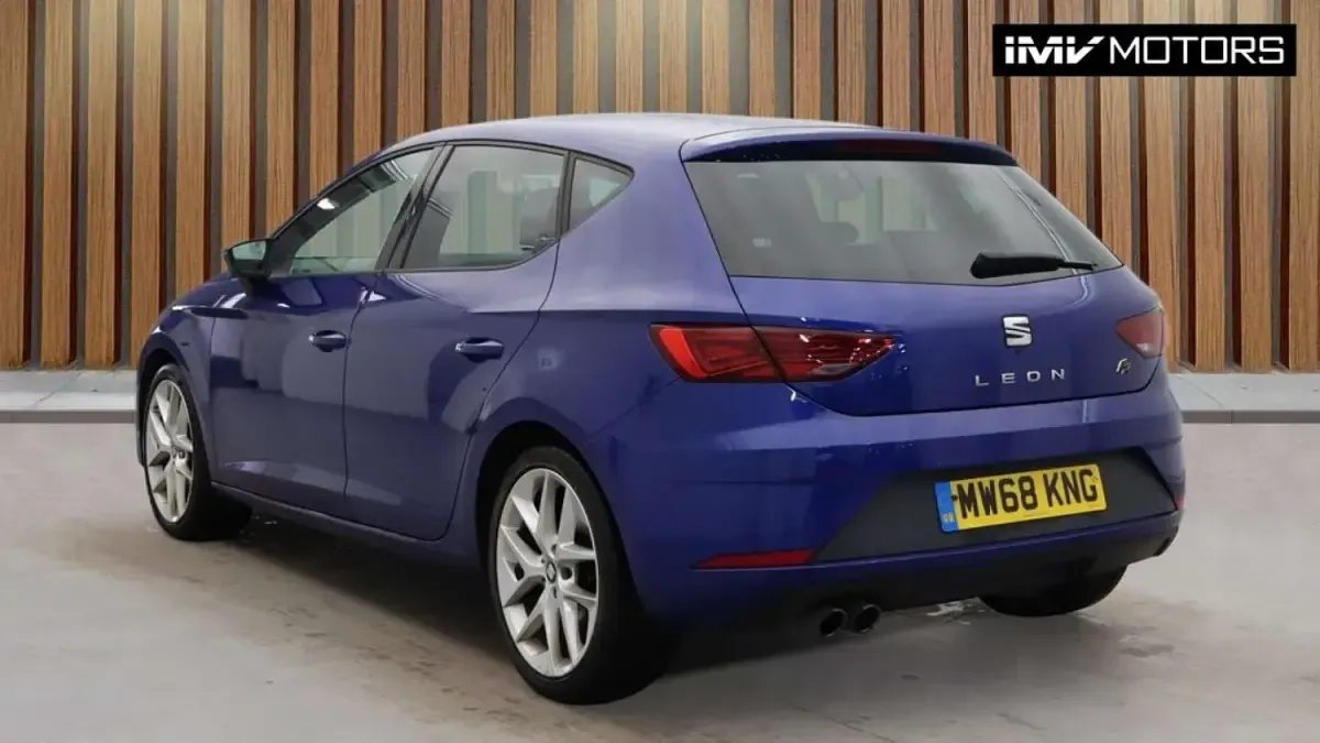 Used Seat Leon FR 190 HP (139 kW) 2018 Blue Hatchback