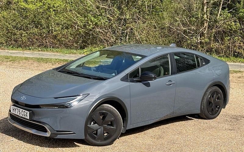 Used Toyota Prius Design 223 HP (164 kW) 2025 Ash grey Hatchback