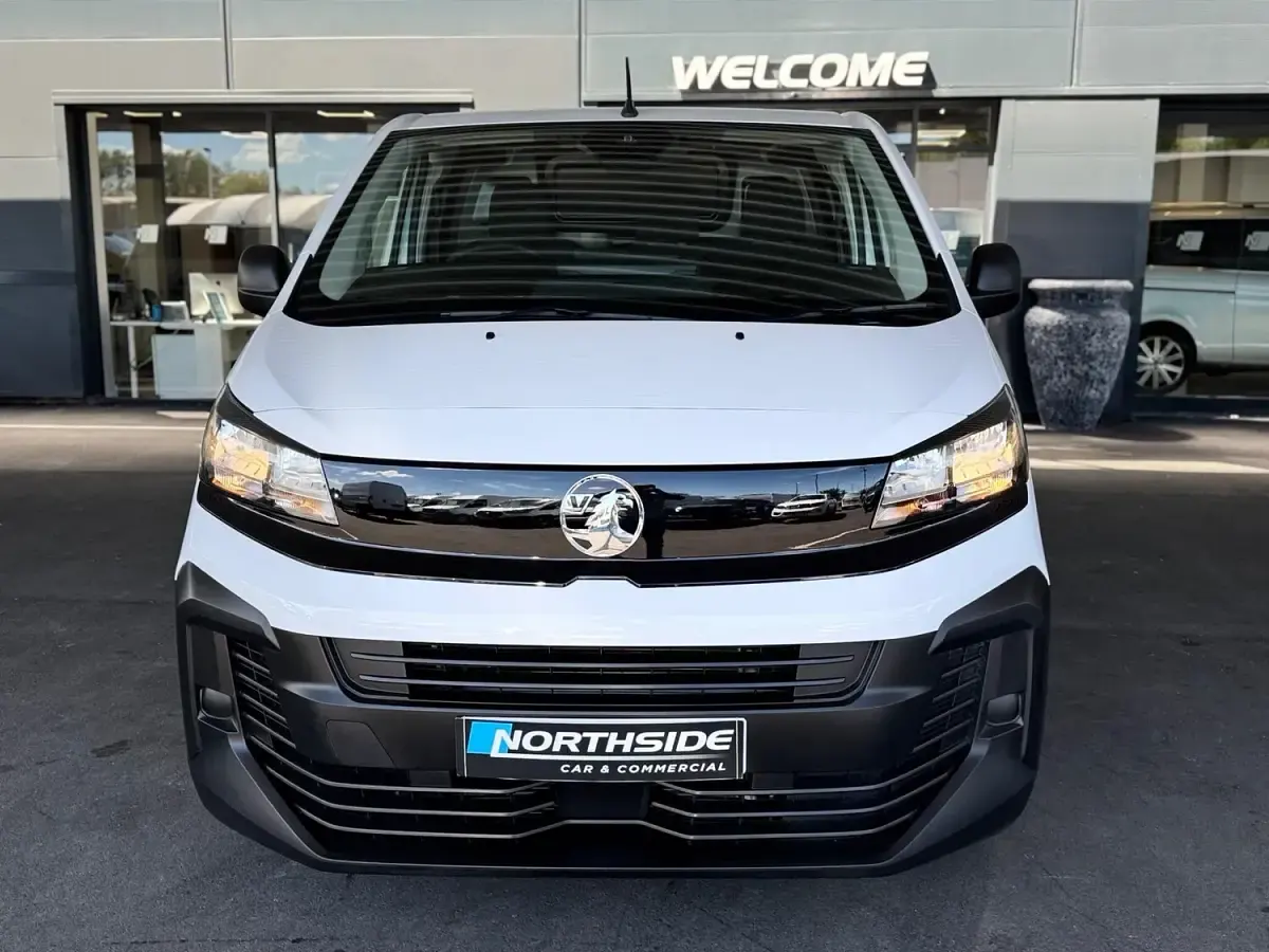 Used Vauxhall Vivaro 2025 White MPV