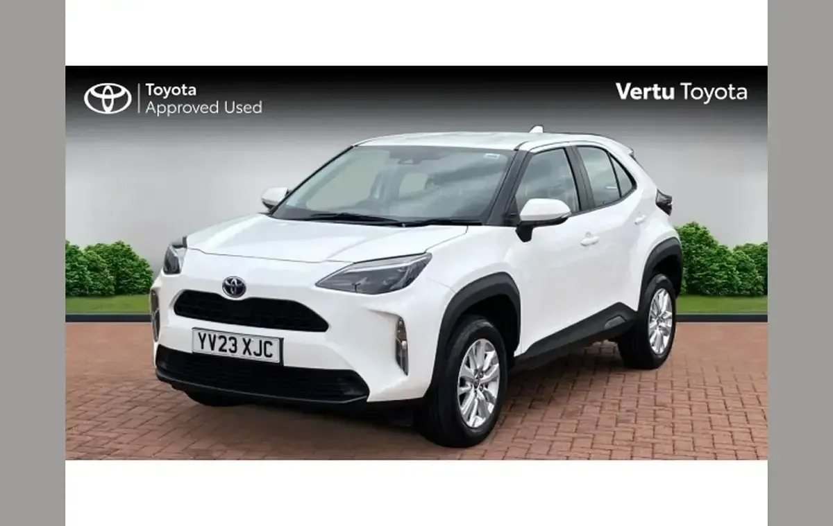 Used Toyota Yaris Cross 113 HP (83 kW) 2023 White SUV