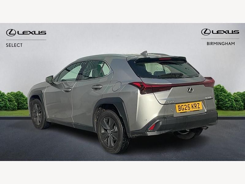 Used Lexus UX 199 HP (146 kW) 2025 Silver SUV