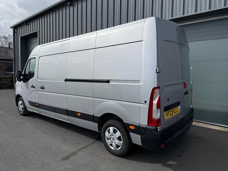Used Renault Master Business 2023 Grey MPV