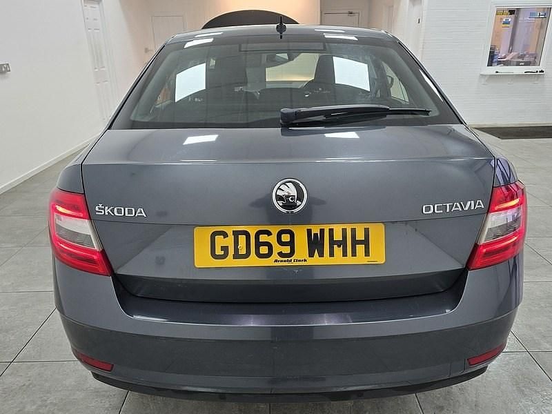 Used Skoda Octavia SE Drive 115 HP (84 kW) 2020 Grey Hatchback