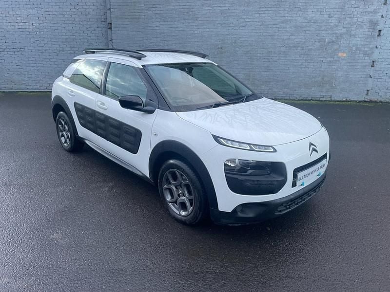 Used Citroën C4 Cactus Feel 2015 White Hatchback