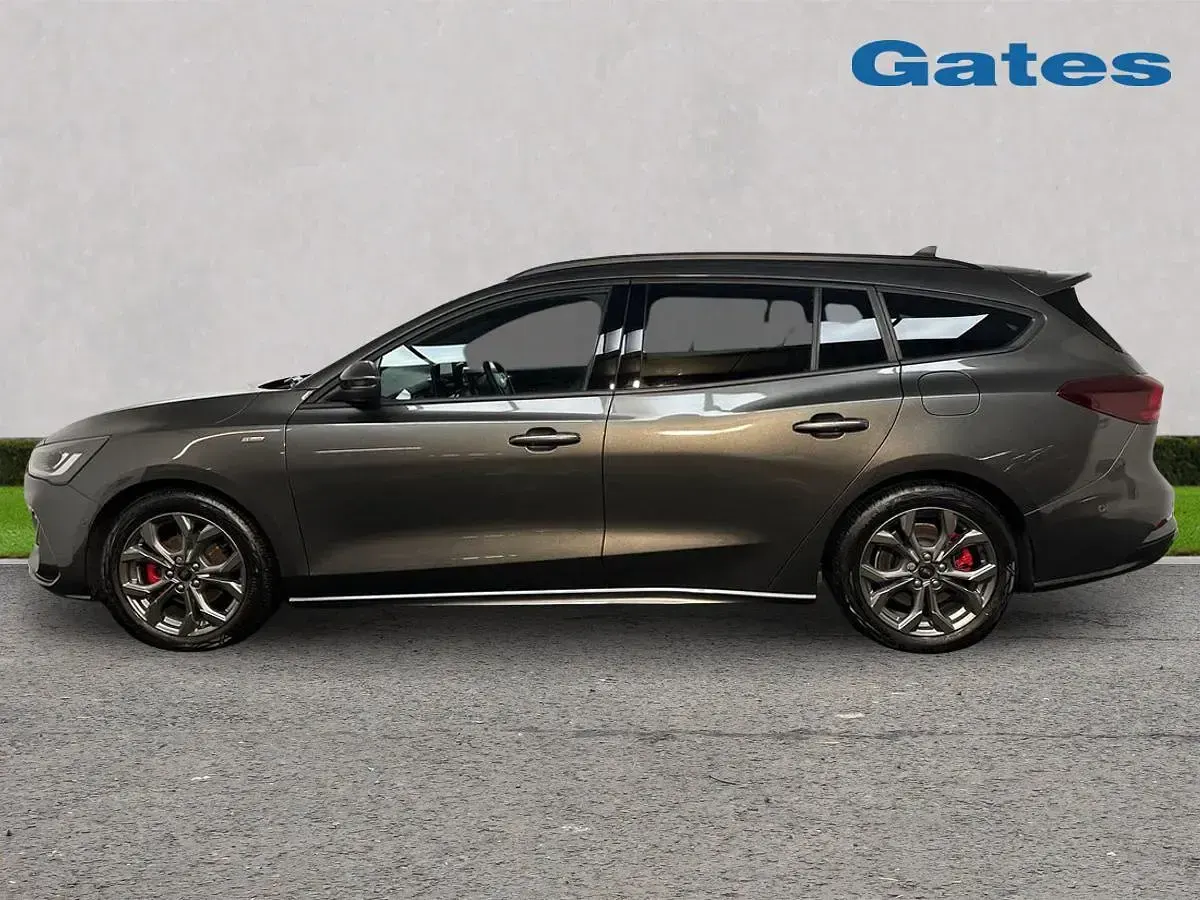 New Ford Focus ST-Line 155 HP (114 kW) 2025 Grey Estate