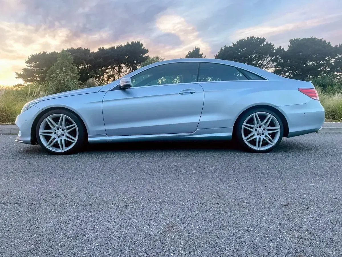 Used Mercedes E350 AMG line 254 HP (186 kW) 2016 Silver Coupe