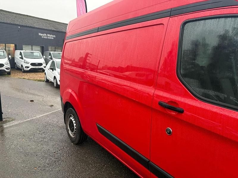 Used Ford Transit Custom 130 HP (95 kW) 2021 Red Van