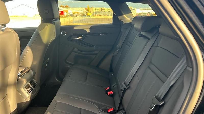 New Land Rover Range Rover evoque 269 HP (197 kW) 2025 Santorini black SUV