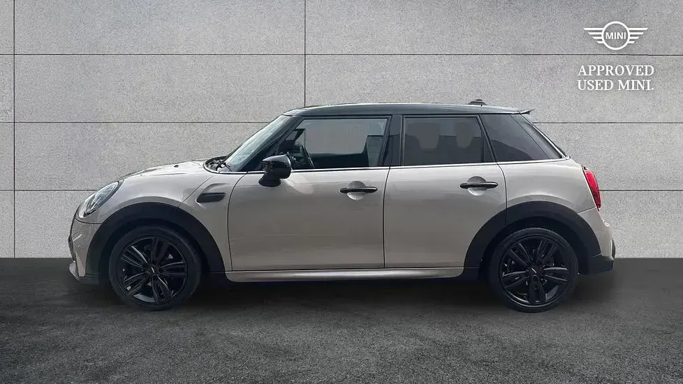 Used Mini Cooper Hatch 134 HP (98 kW) 2021 Grey Hatchback
