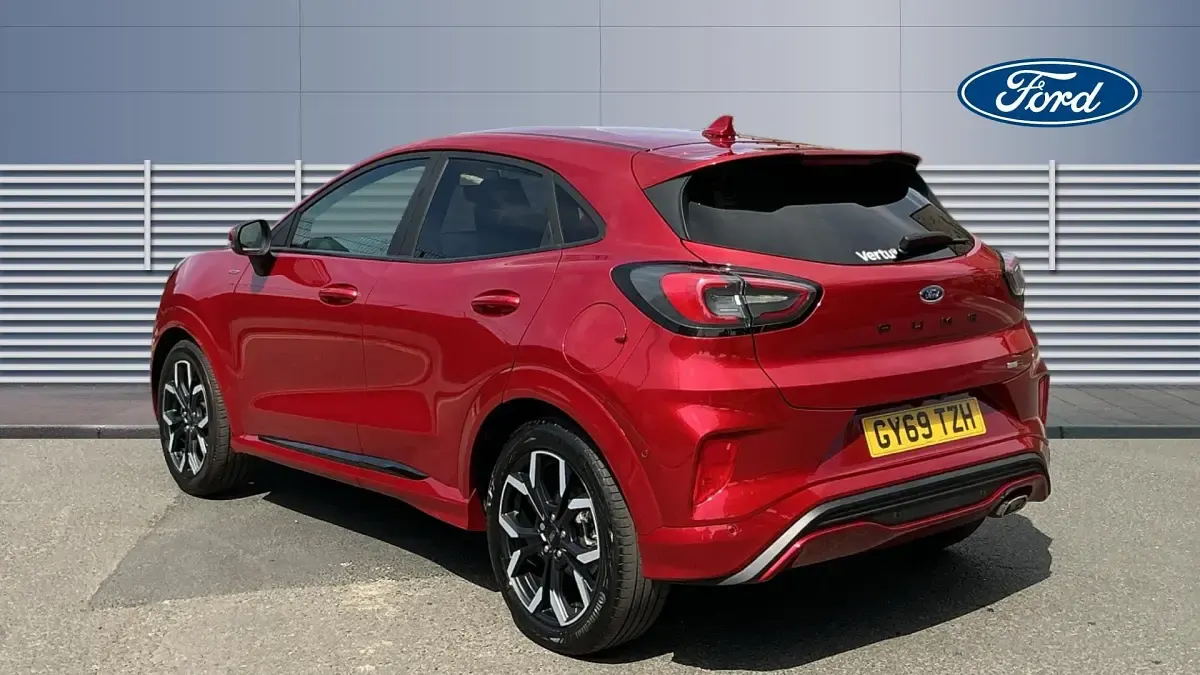 Used Ford Puma ST-Line X 125 HP (91 kW) 2020 Red SUV