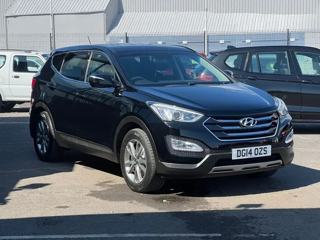 Used Hyundai Santa Fe Style 197 HP (144 kW) 2014 Black SUV