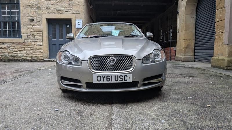 Used Jaguar XF Premium Luxury 2011 Gold Sedan