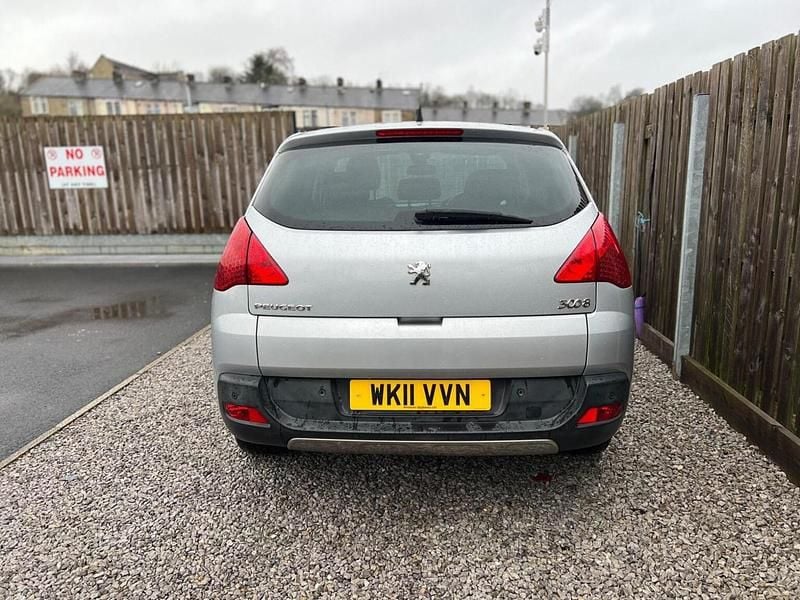 Used Peugeot 3008 2011 Silver SUV