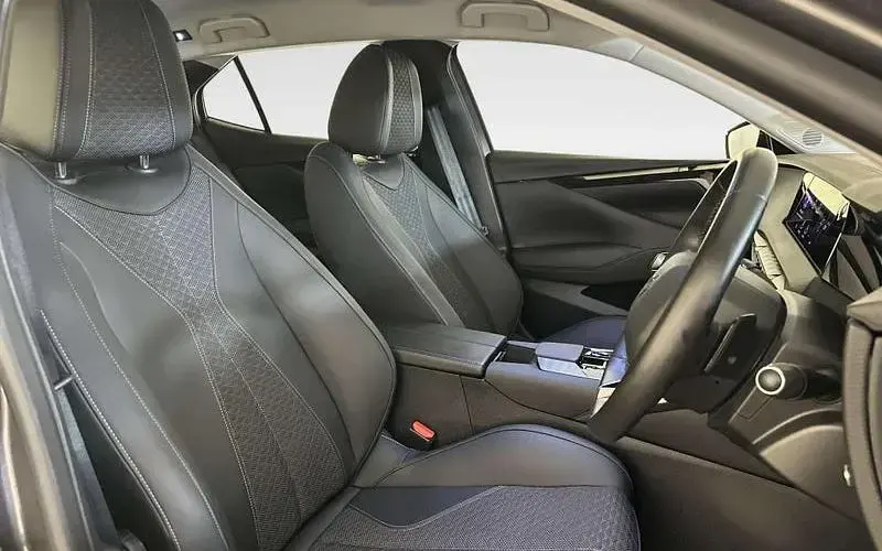 Used DS Automobiles DS4 Trocadero 131 HP (96 kW) 2023 Grey SUV