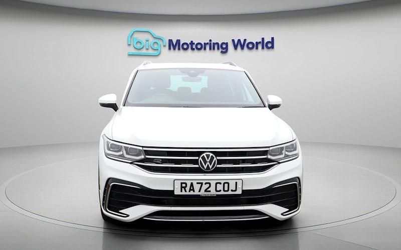 Used VW Tiguan R-line 150 HP (110 kW) 2023 White SUV