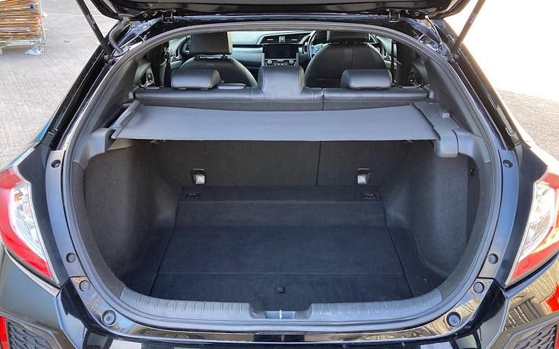 Used Honda Civic EX 120 HP (88 kW) 2020 Hatchback