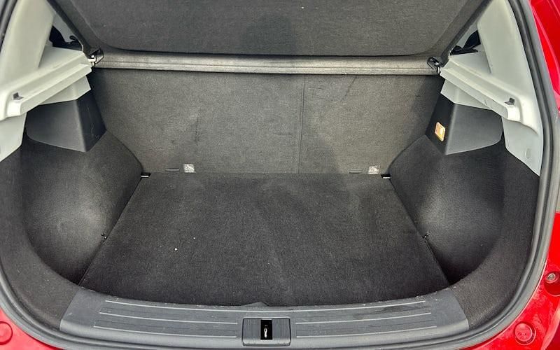 Used MG ZS Exclusive 106 HP (77 kW) 2024 SUV