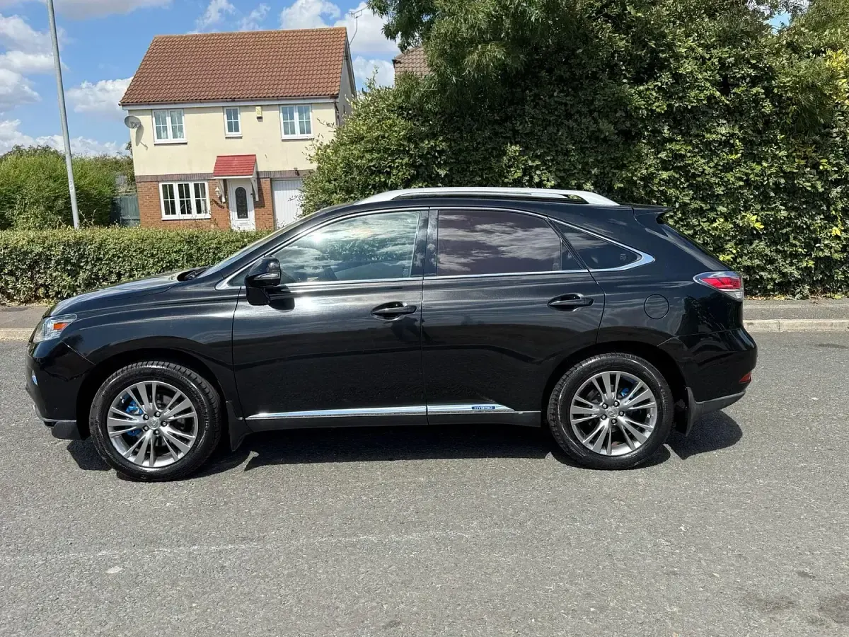 Used Lexus RX450h Luxury Line 299 HP (219 kW) 2014 Black SUV
