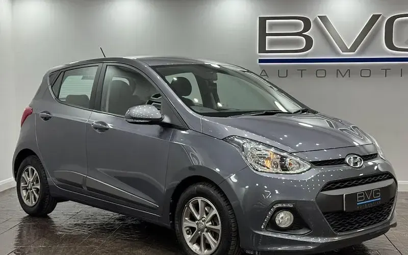 Used Hyundai i10 Premium 87 HP (63 kW) 2016 Hatchback