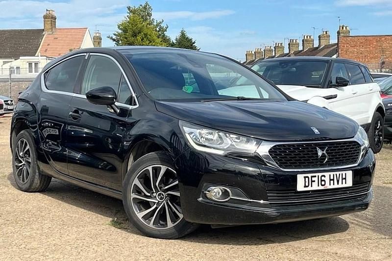 Used DS Automobiles DS4 Elegance 2016 Black Hatchback