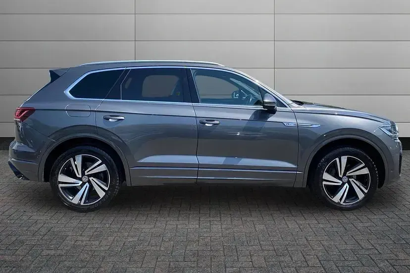 Used VW Touareg R-line 286 HP (210 kW) 2019 Grey SUV