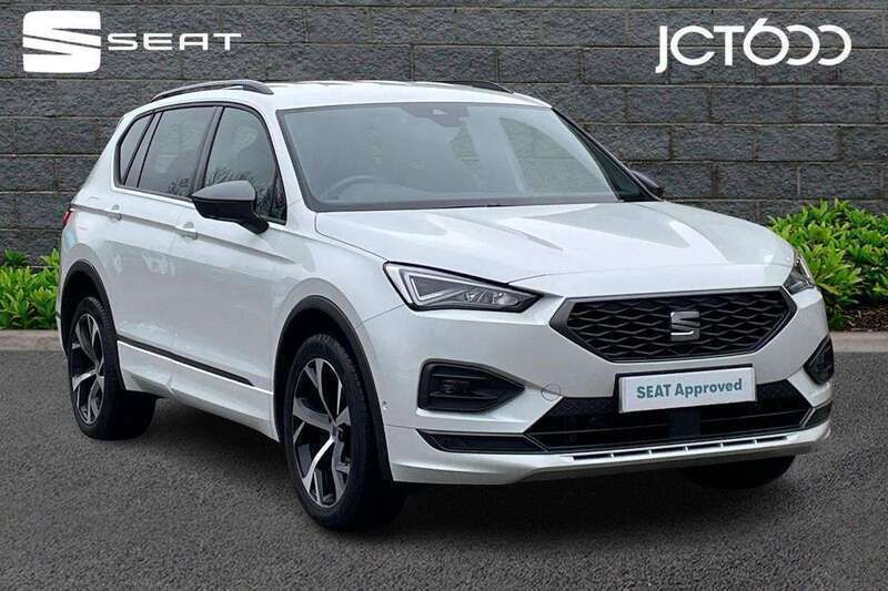 White Used 2024 Seat Tarraco FR SUV | £29,161 (Fair price) - Image 1/4