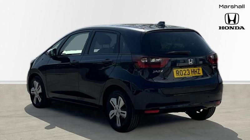 Second-hand Honda Jazz Hybrid 109 CP (80 kW) 2023 Albastru Hatchback