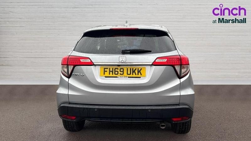 Used Honda HR-V SE 130 HP (95 kW) 2020 Silver SUV