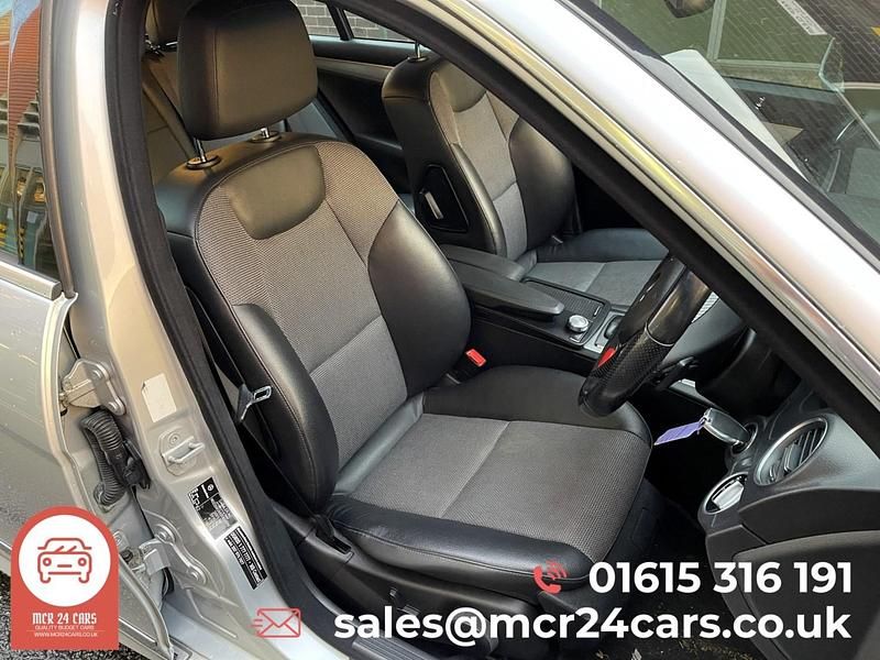 Used Mercedes C180 Sport Edition 156 HP (114 kW) 2011 Silver Estate